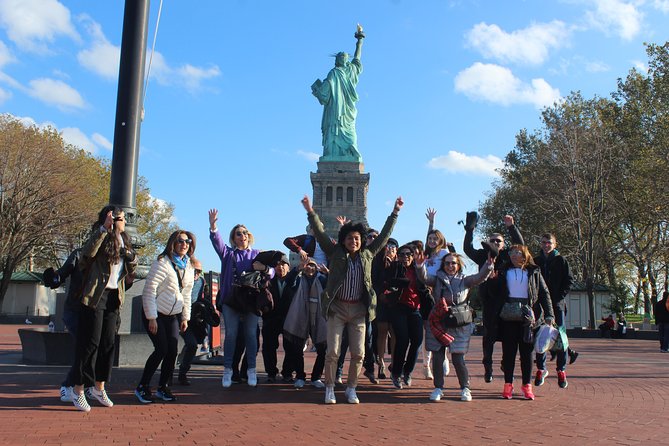 Statue of Liberty Tour with Ellis Island and Immigration Museum - Starting at One Battery Park Plaza: Quick Orientation Before You Board