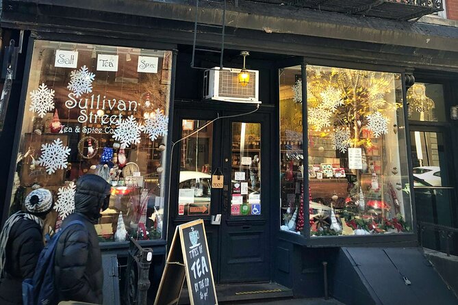 Stonewall and Gaslight: A Self-Guided Tour of Greenwich Village - Offline Everything: The Real Convenience Factor