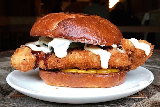 The Beers and Burgers Crawl - A two-hour East Village crawl that mixes bites and backstory