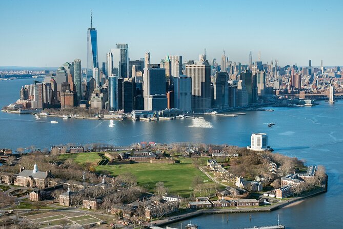 The Big Apple Helicopter Tour of New York City - Midtown Icons: New York Times, Empire State, and a Quick Times Square Moment