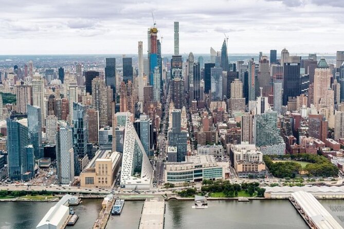 The Empire Helicopter Tour of New York - Why this helicopter tour feels more personal than most NYC “sightseeing”