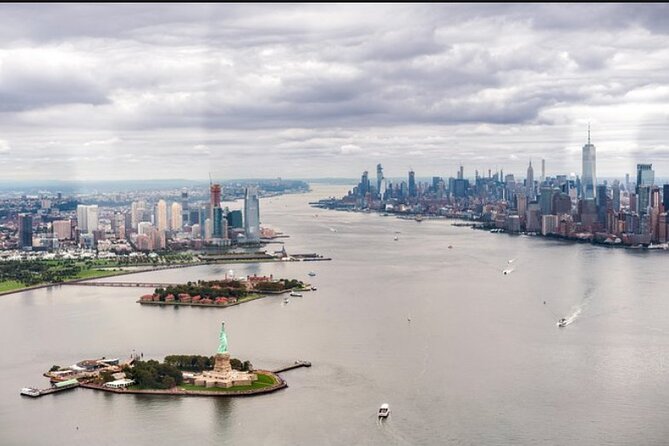 The Empire Helicopter Tour of New York - Price and value: does $389 buy real NYC magic?