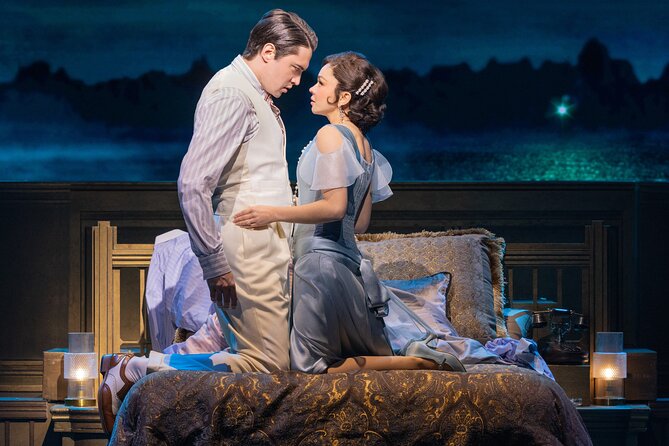 The Great Gatsby on Broadway Ticket - The story in performance: why Gatsby works so well live