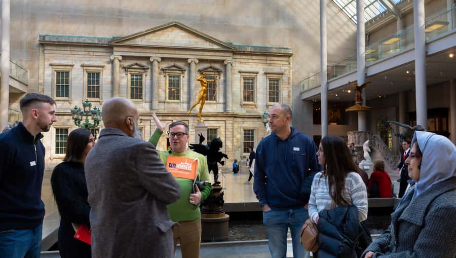 The Met Museum Guided Tour with Skip-the-Line Entry - Great Hall to Egyptian Wing: Temple of Dendur’s Real Power
