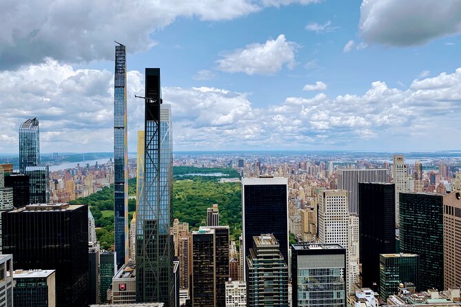 The Midtown Wonders tour; 42nd street and beyond! - Midtown Wonders: A Calm, Guided Route Through New York’s Most Famous Blocks