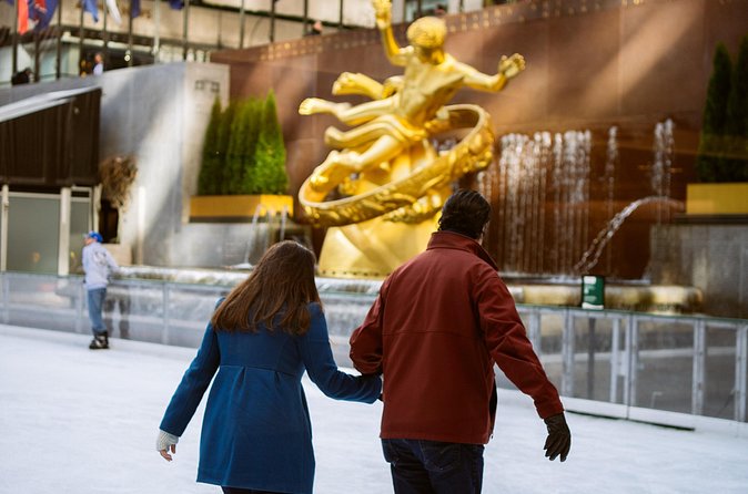 The Rink at Rockefeller Center Ice Skating Ticket - Staff help, beginner friendliness, and family appeal