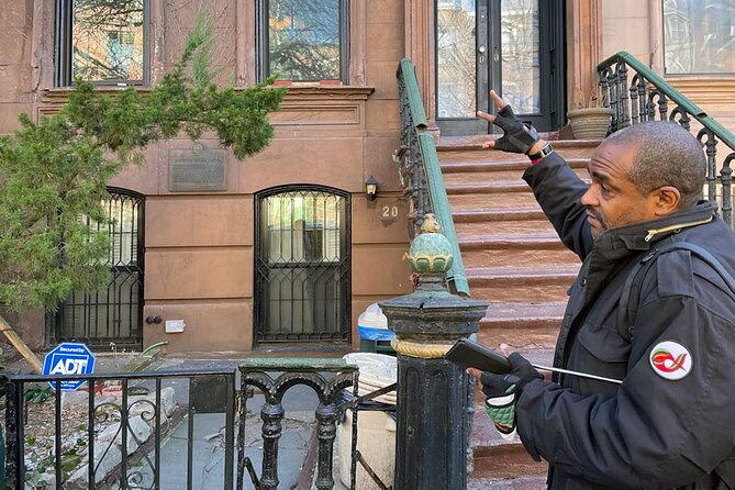 The Soul of Harlem Walking Tour in New York - Langston Hughes House: One Stop, Many Themes