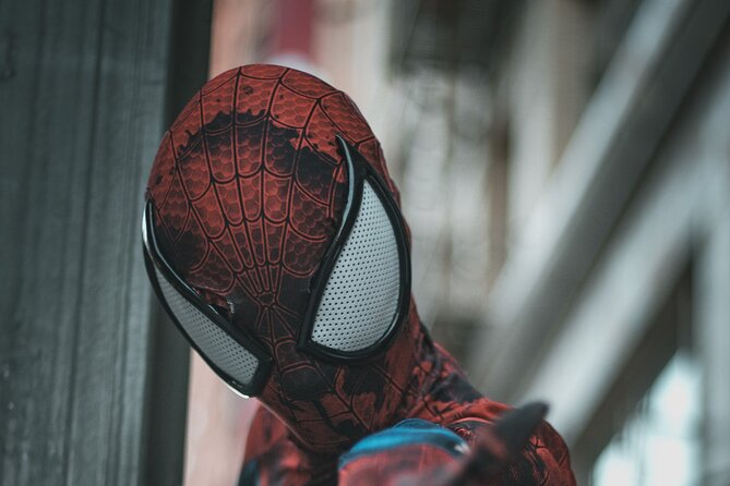 The Superhero Walking Tour of New York - Your 2-hour superhero loop in Midtown: how the pacing feels