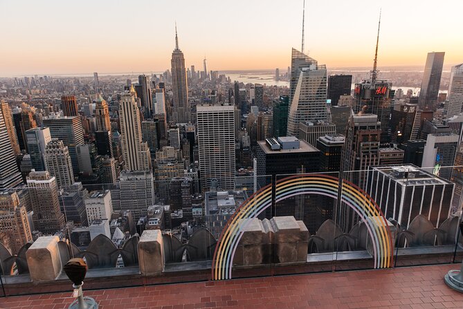 Top of the Rock Observation Deck New York City Ticket - On the decks: seats, binoculars, glass photography tricks