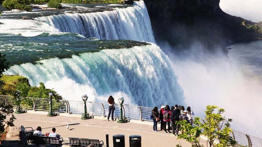 Toronto, Niagara Falls & Thousand Islands 3-day Tour from NY - Thousand Islands Cruise: The Most Peaceful Payoff