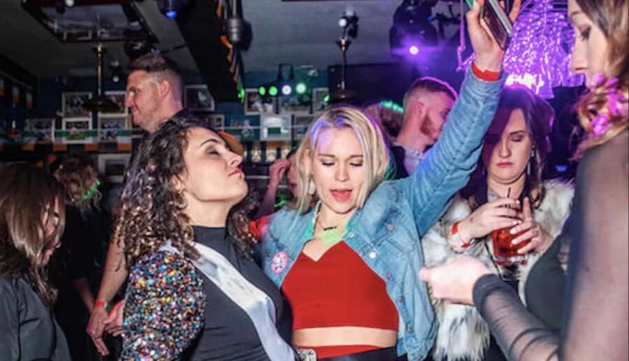 Ultimate Nightlife Group Tour NYC - Social payoff: meeting people without awkward solo effort