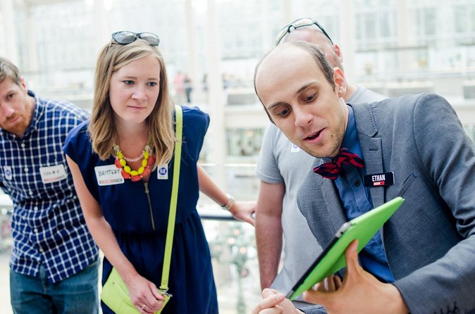 Un Highlights Tour at the Metropolitan Museum of Art - Pacing and group size: why max 10 changes the experience