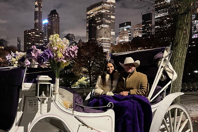 Unforgettable Luxury Horse and Carriage Tours in Central Park - Central Park’s early building details (and Smurfs-style fun)