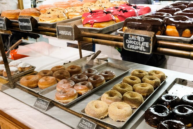 Union Square Donut Tour: Choose Your Own Donut Adventure - Meeting point, timing, and how the route is designed for eating
