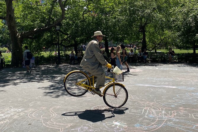 Village Nights: Greenwich Village Food & History Walk - The start-to-finish route: Astor Place at 6 pm to Christopher Park