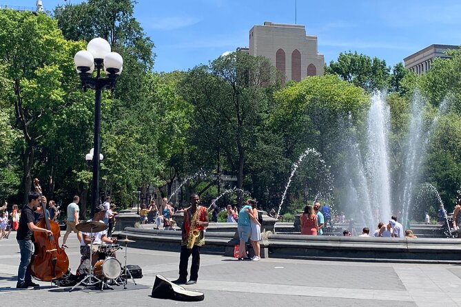 Visit in French the must-see neighborhoods of NYC - Greenwich Village: movie streets, classic homes, and calm residential blocks