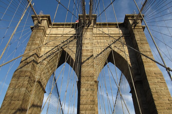 Walking tour in Manhattan Brooklyn Bridge and Waterfront - Brooklyn Bridge Park: views plus a lesson in how space gets built for people