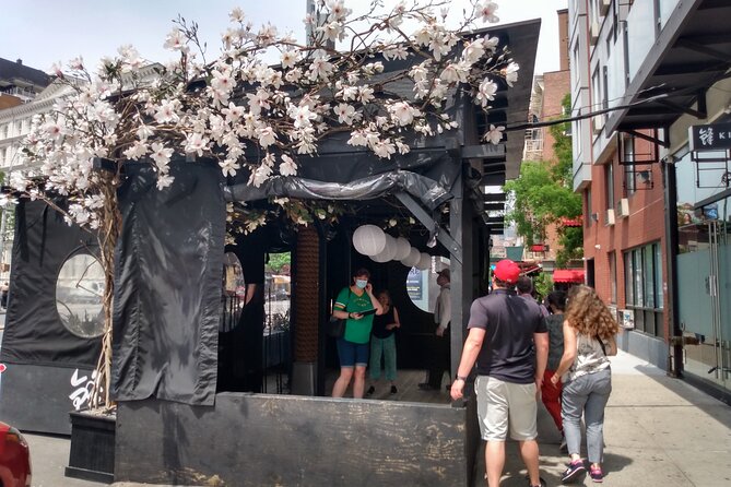Walking Tour of 1970's Music Venues of the East Village - Smaller 1970s rooms: Club 82, On the Rocks, and Great Gildersleeves