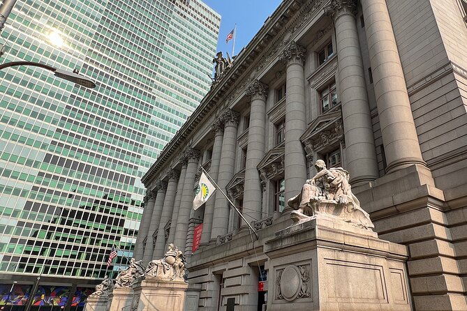 Wall Street and Lower Manhattan, New York History Walking Tour - Alexander Hamilton’s Gravesite and Wall Street’s Name