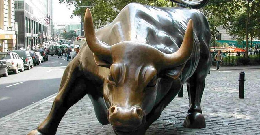 Wall Street Insider Tour with a Finance Professional - Charging Bull at Wall Street: iconic, but use it as a prompt