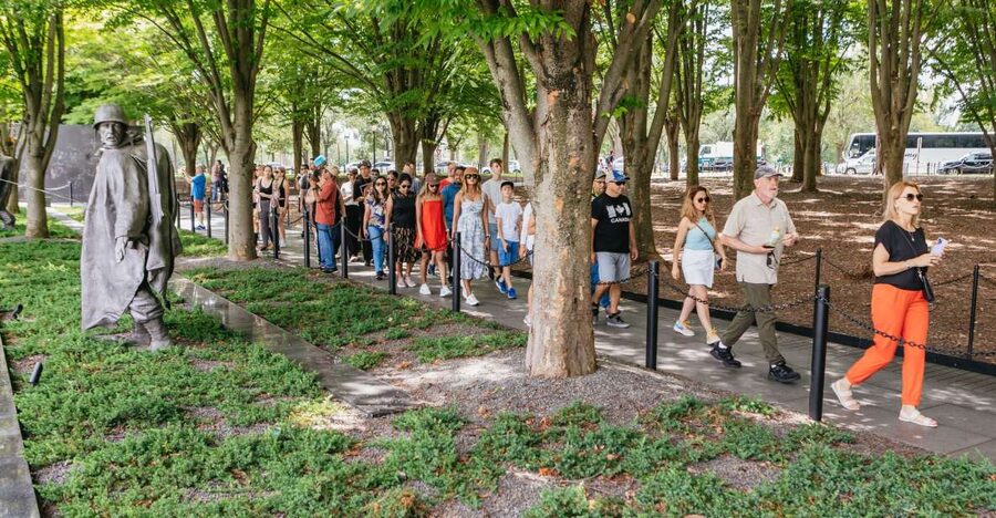 Washington DC Day Trip by Bus from New York City - Vietnam Veterans Memorial and Iwo Jima: Why This Stop Feels Different