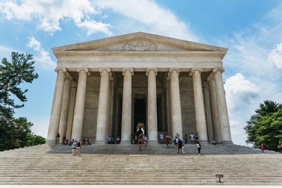 Washington DC Day Trip by Bus from New York City - Arlington Cemetery: Over 200,000 Burials and a Kennedy Connection