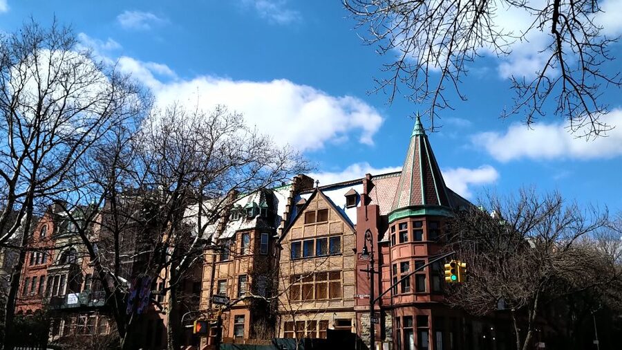 West Harlem: Gospel Church Service and Sunday Walking Tour - Practical rules that keep the experience respectful