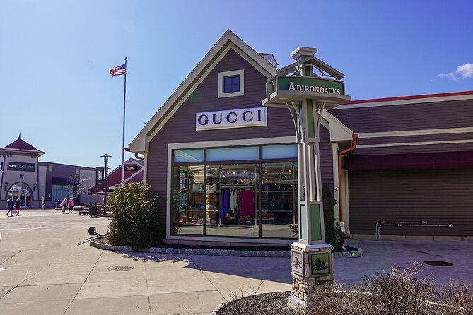 Woodbury Common Premium Outlets Shopping Tour from Midtown - Should you book WoodburyBus to Woodbury Common?
